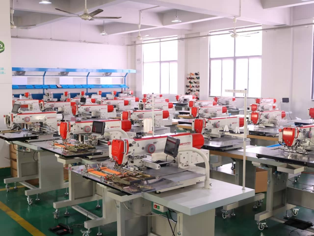 ASM911 Heavy Duty Automatic Pattern Sewing Machine Workshop