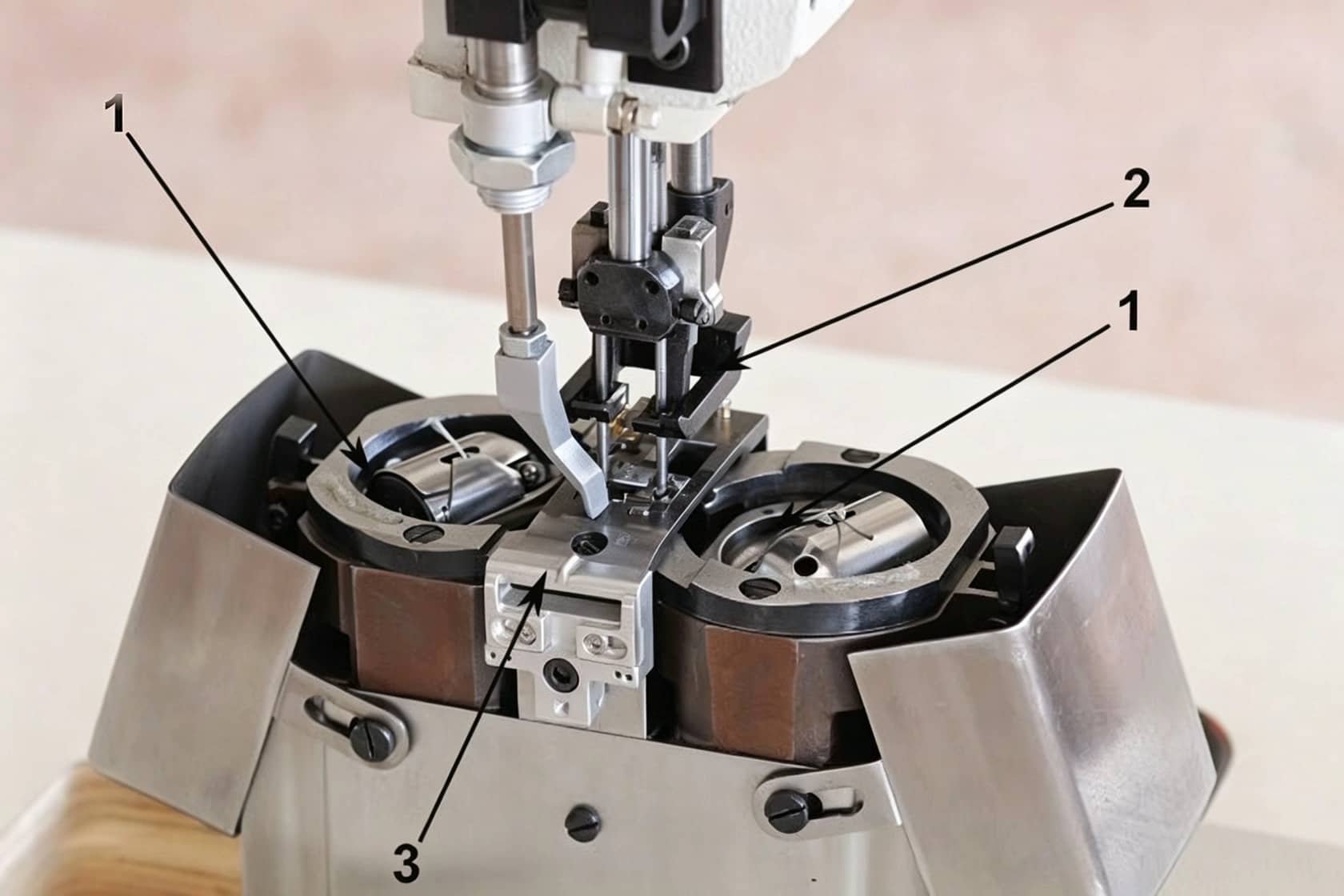 Decorative Stitching Upholstery Sewing Machine