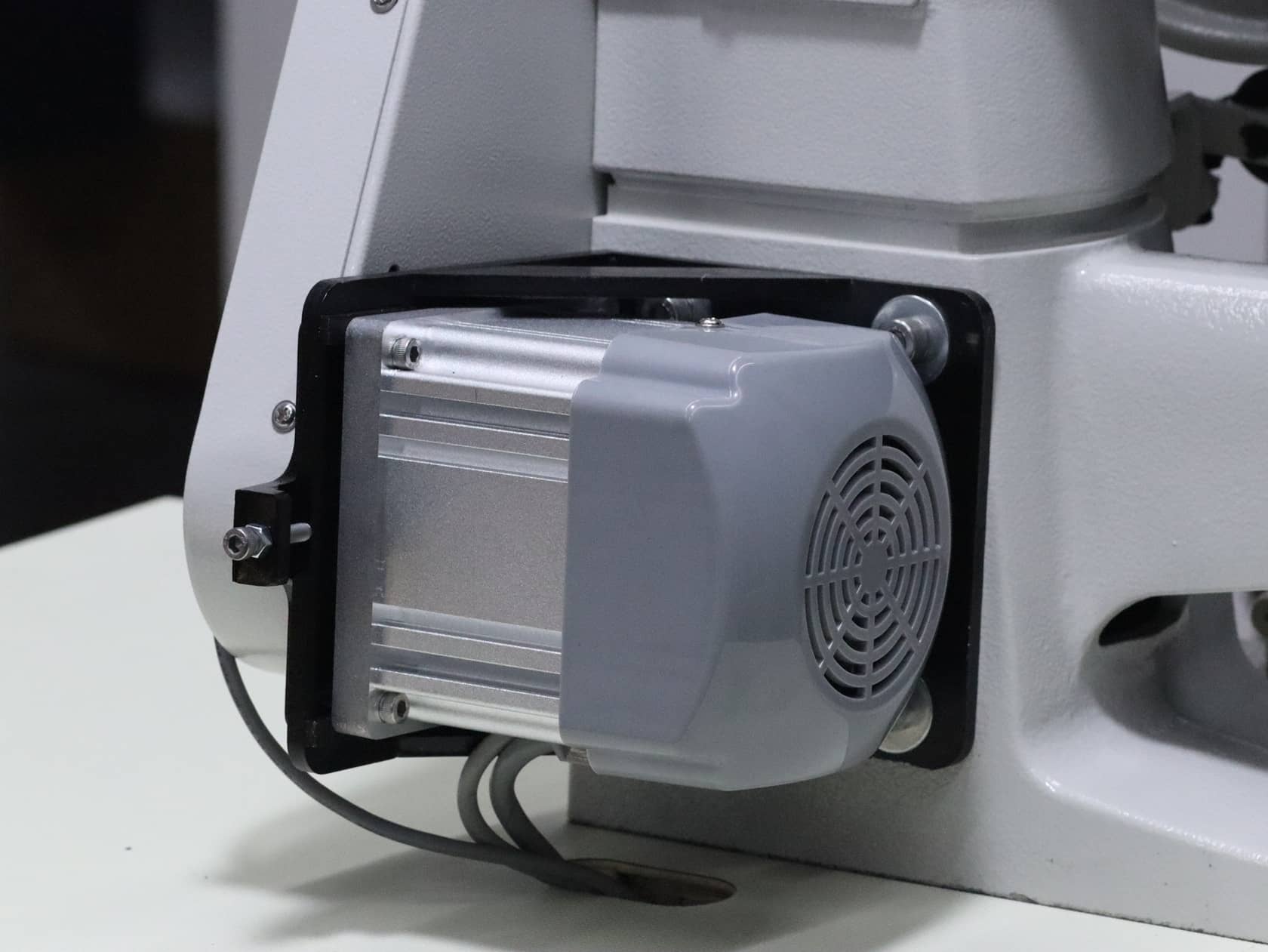 Servo motor