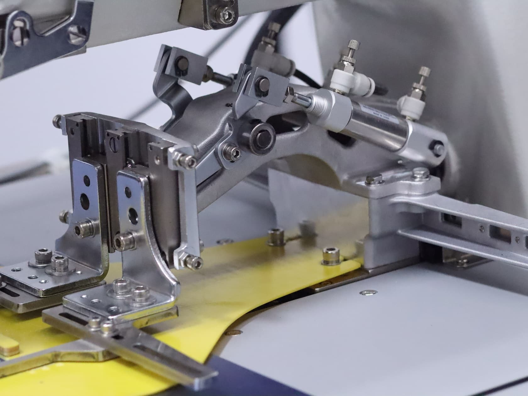 BAS-326H-484 Best price electronic bar tacking machine